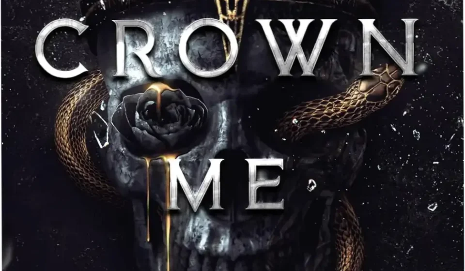 Cover of Crown Me Dead by Liv Zander, a dark fantasy romance ebook