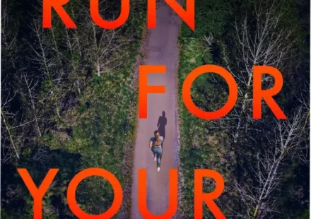 Ebook cover of Run for Your Life by Lucinda Berry featuring a psychological thriller theme